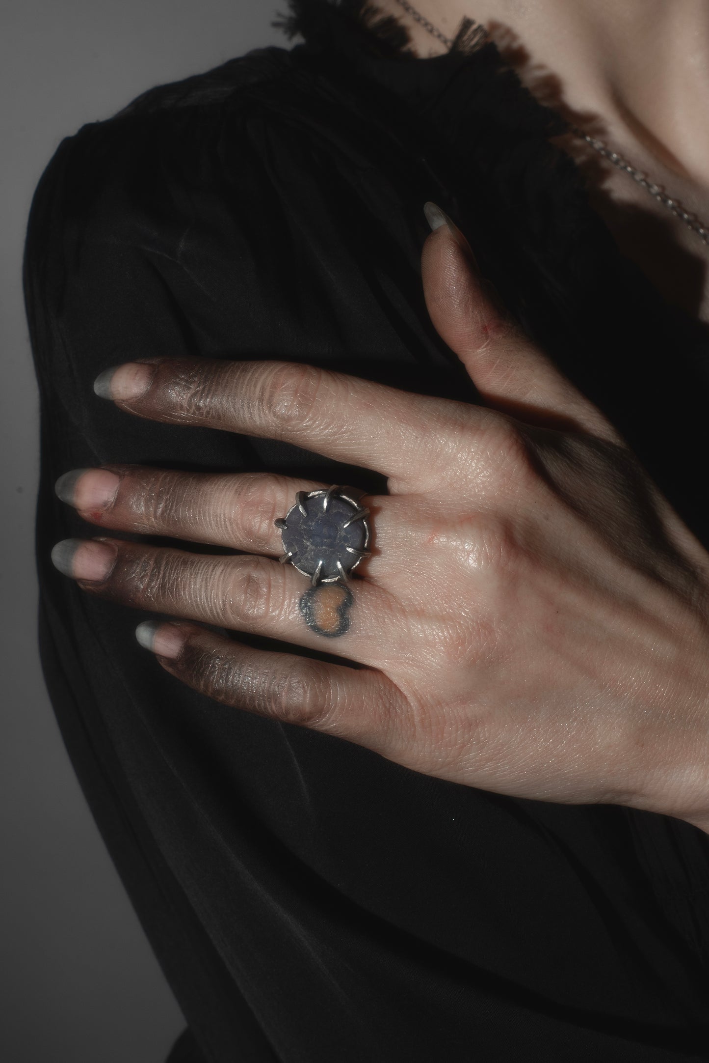 Disgrace Ring // Grape Agate