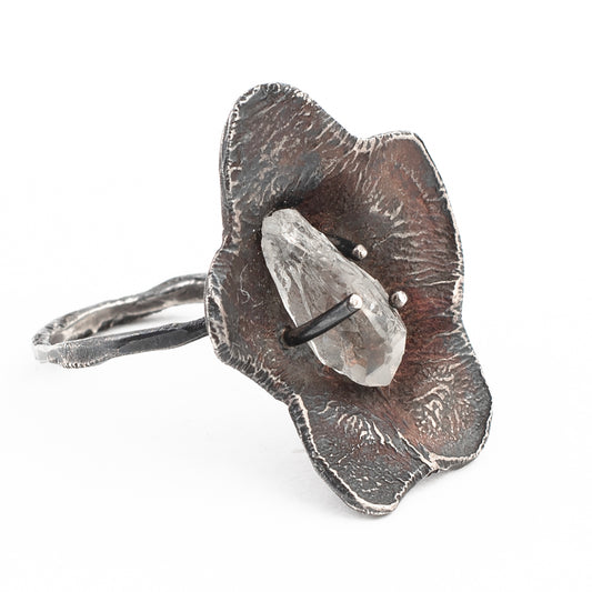 Botanic Crystal Ring // Raw Quartz