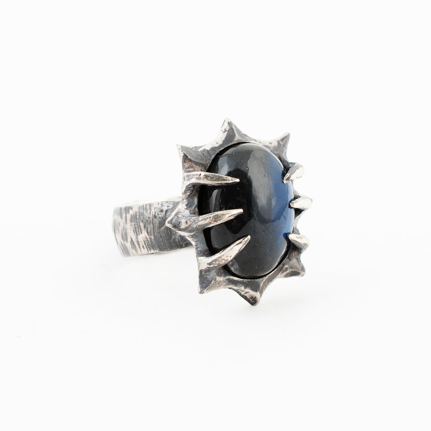 Feoil Ring // Labradorite