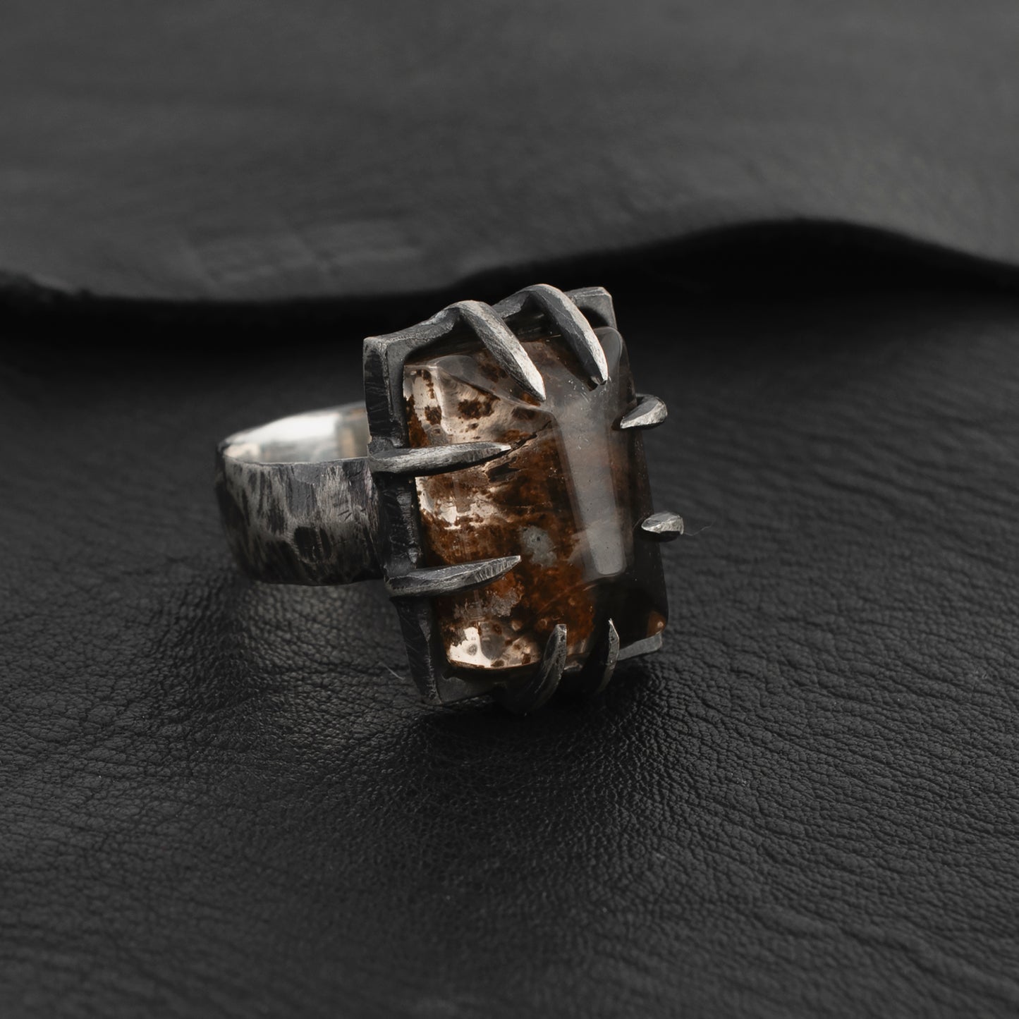 Woe Ring // Garden Quartz // Lodolite
