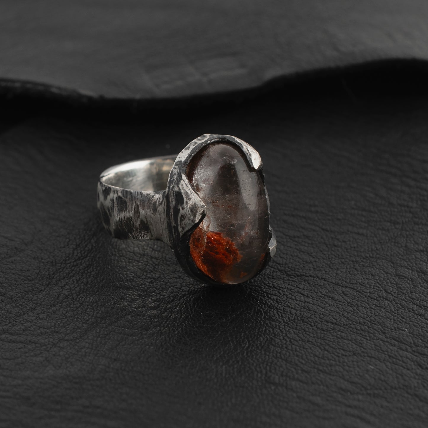 Hollow Ring // Garden Quartz // Lodolite