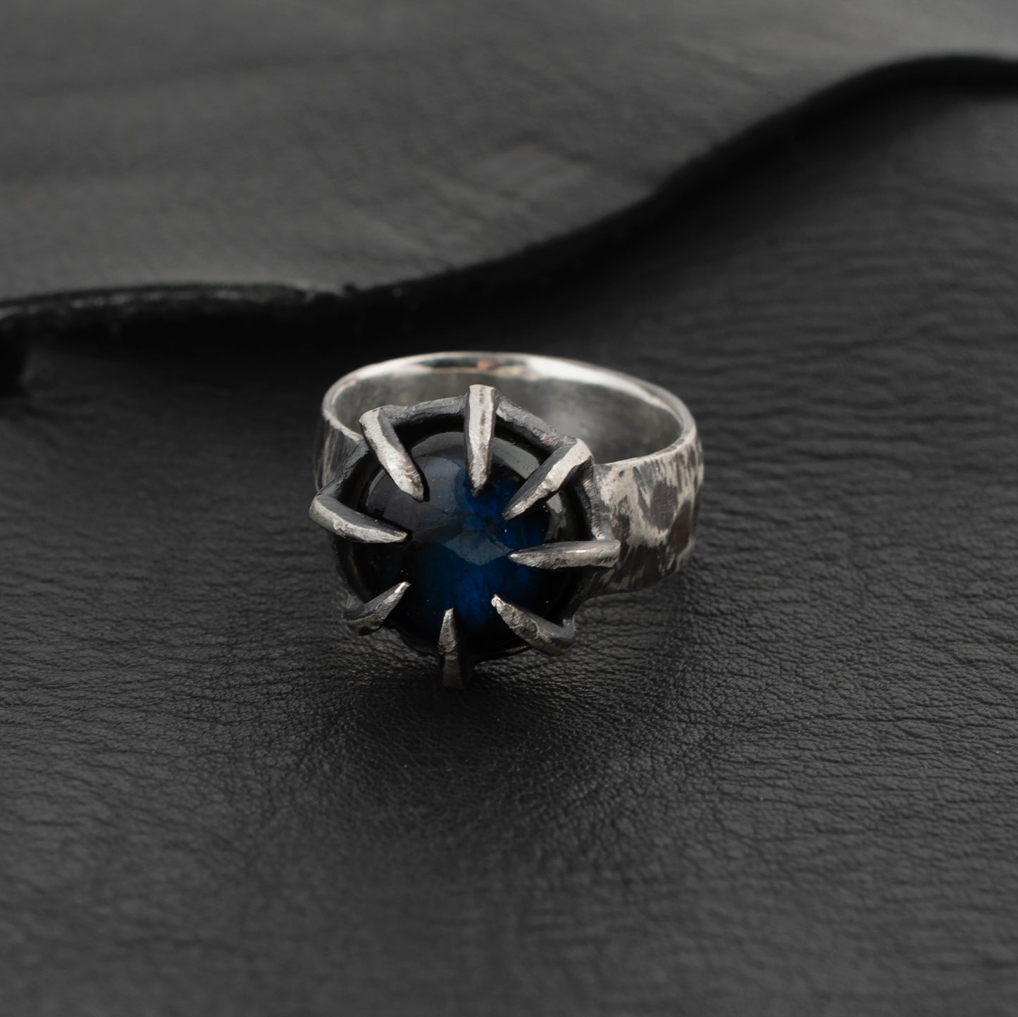 Monet Ring // Labradorite