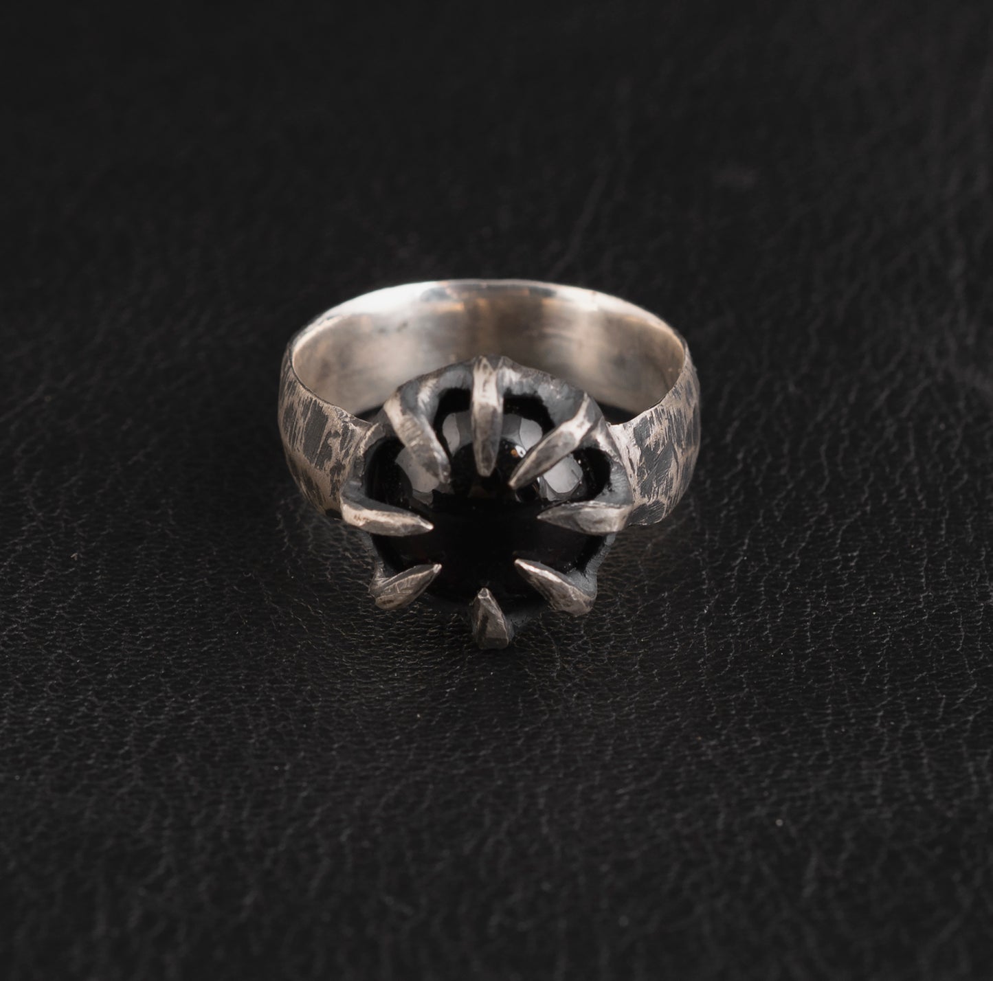 Paranoid Ring // Garnet
