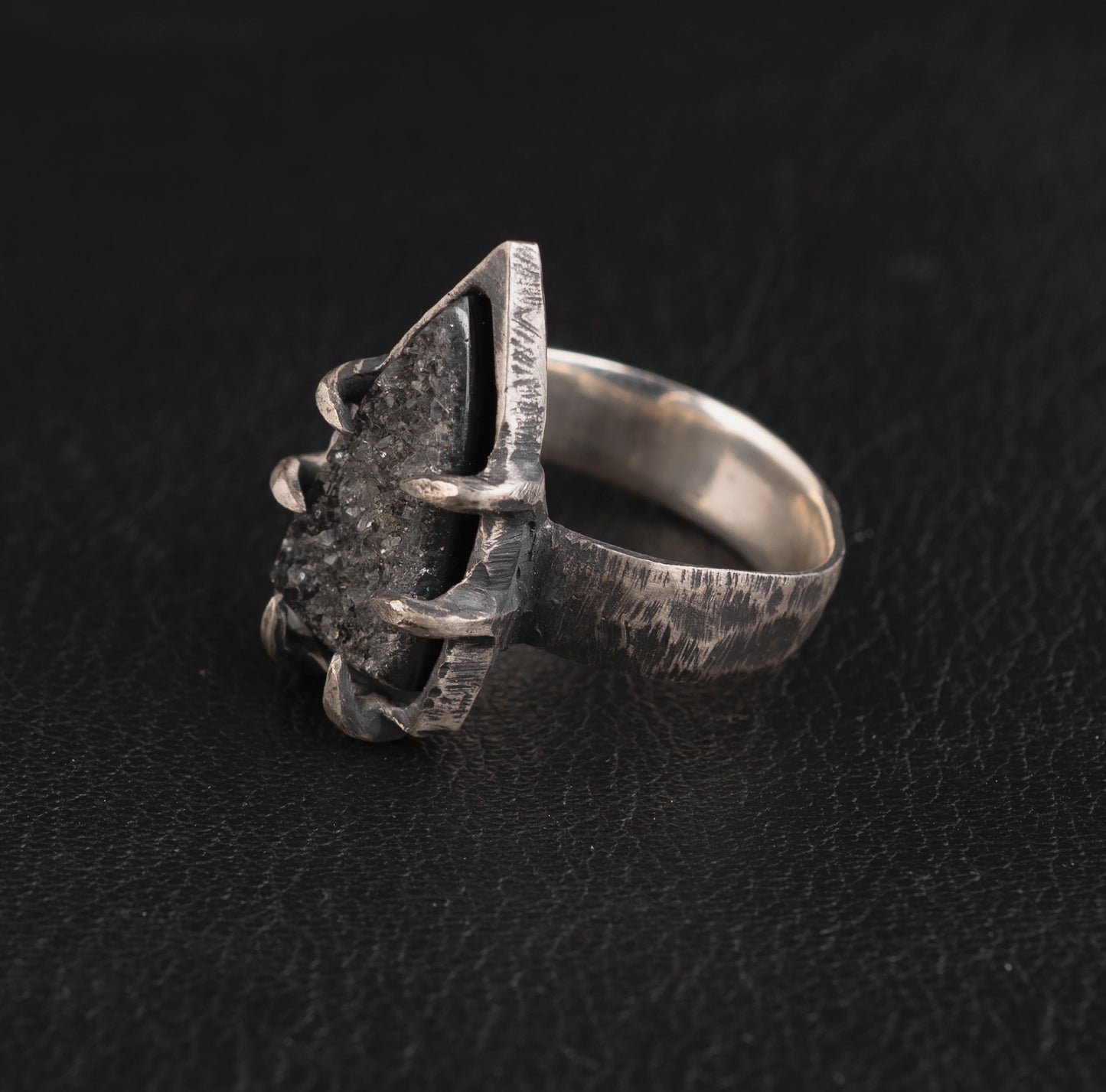 Able Ring // Onyx Druzy