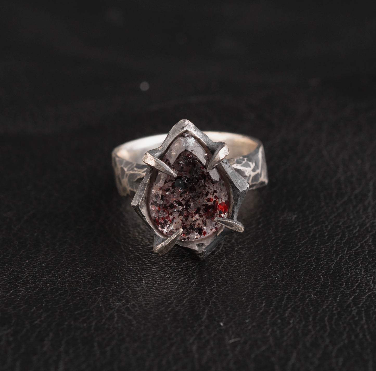 Shadowscape Ring // Lepidocrocite