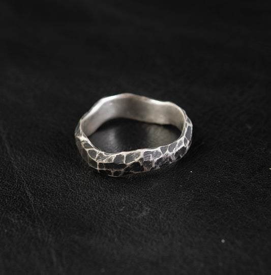 Rite Ring III // Sterling Silver