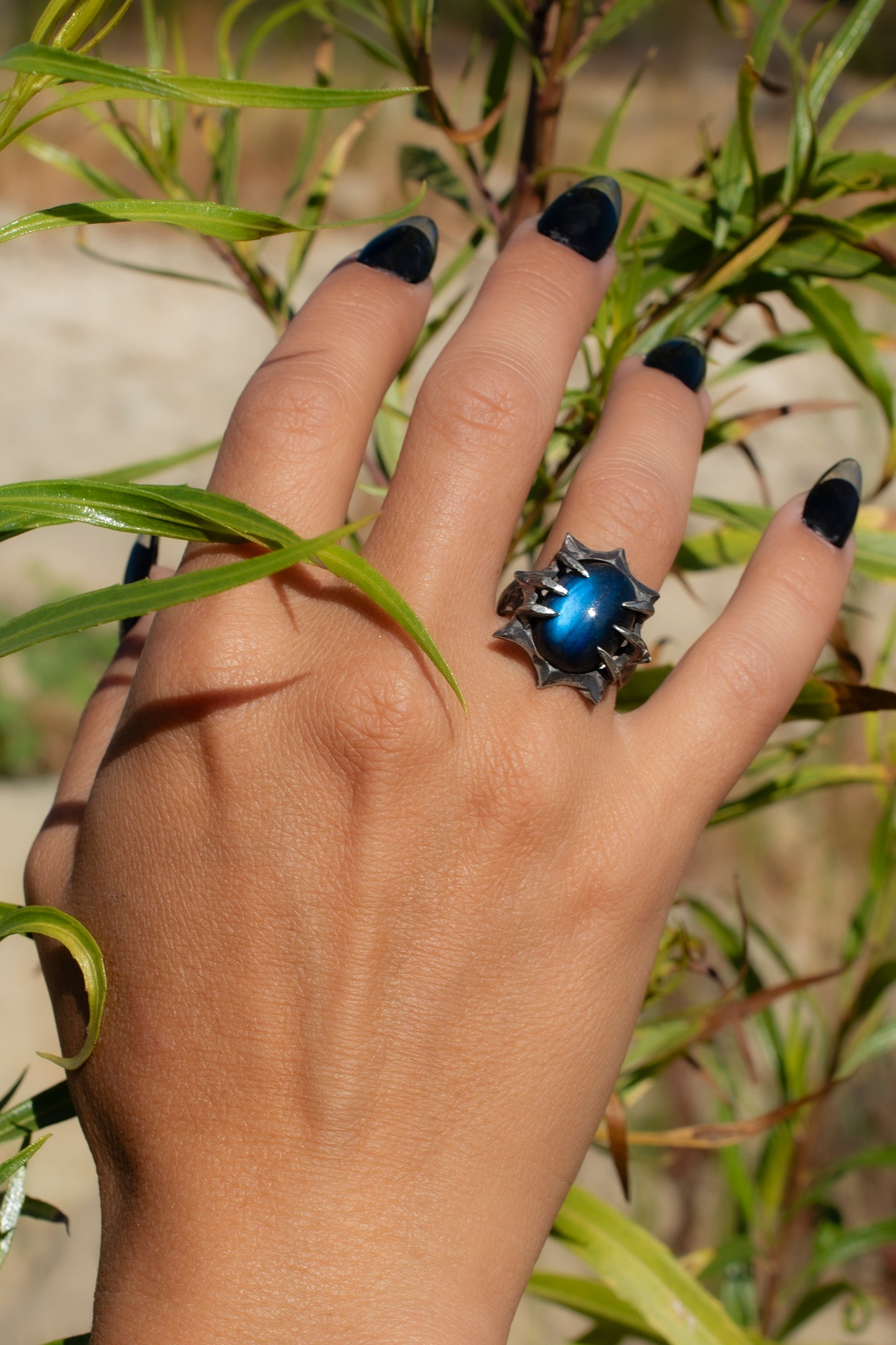 Feoil Ring // Labradorite