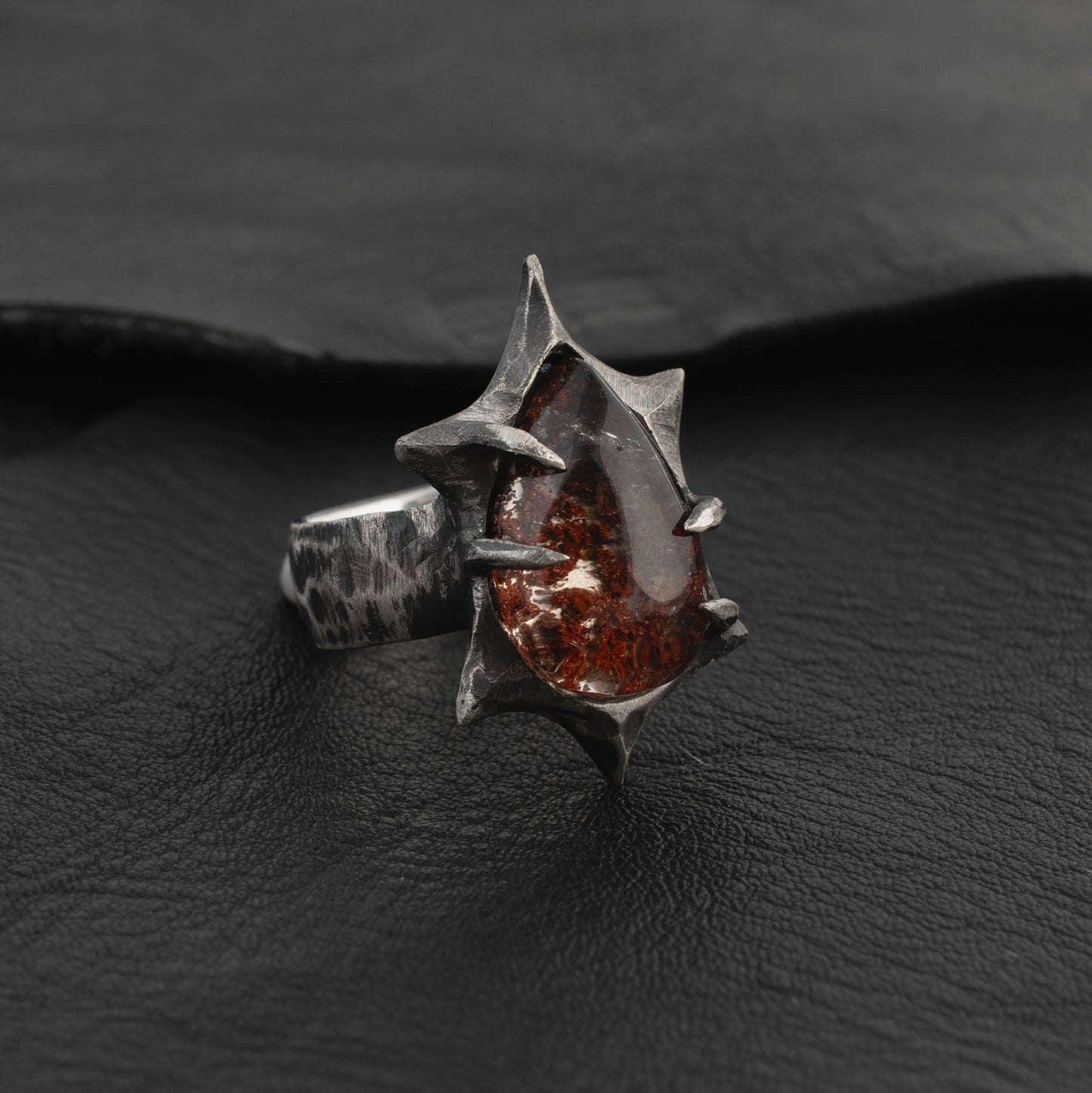 Hallow Ring // Garden Quartz // Lodolite