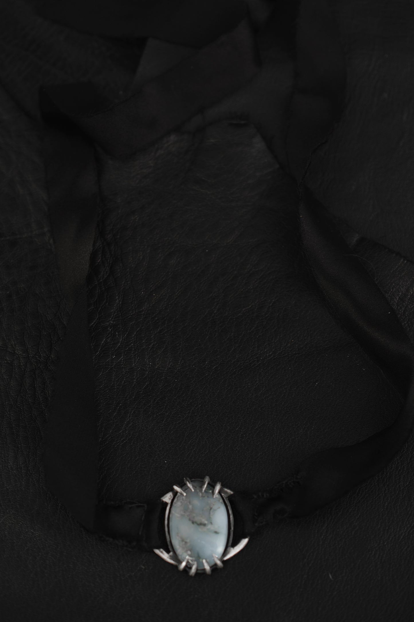 Tragic Choker // Moss Agate