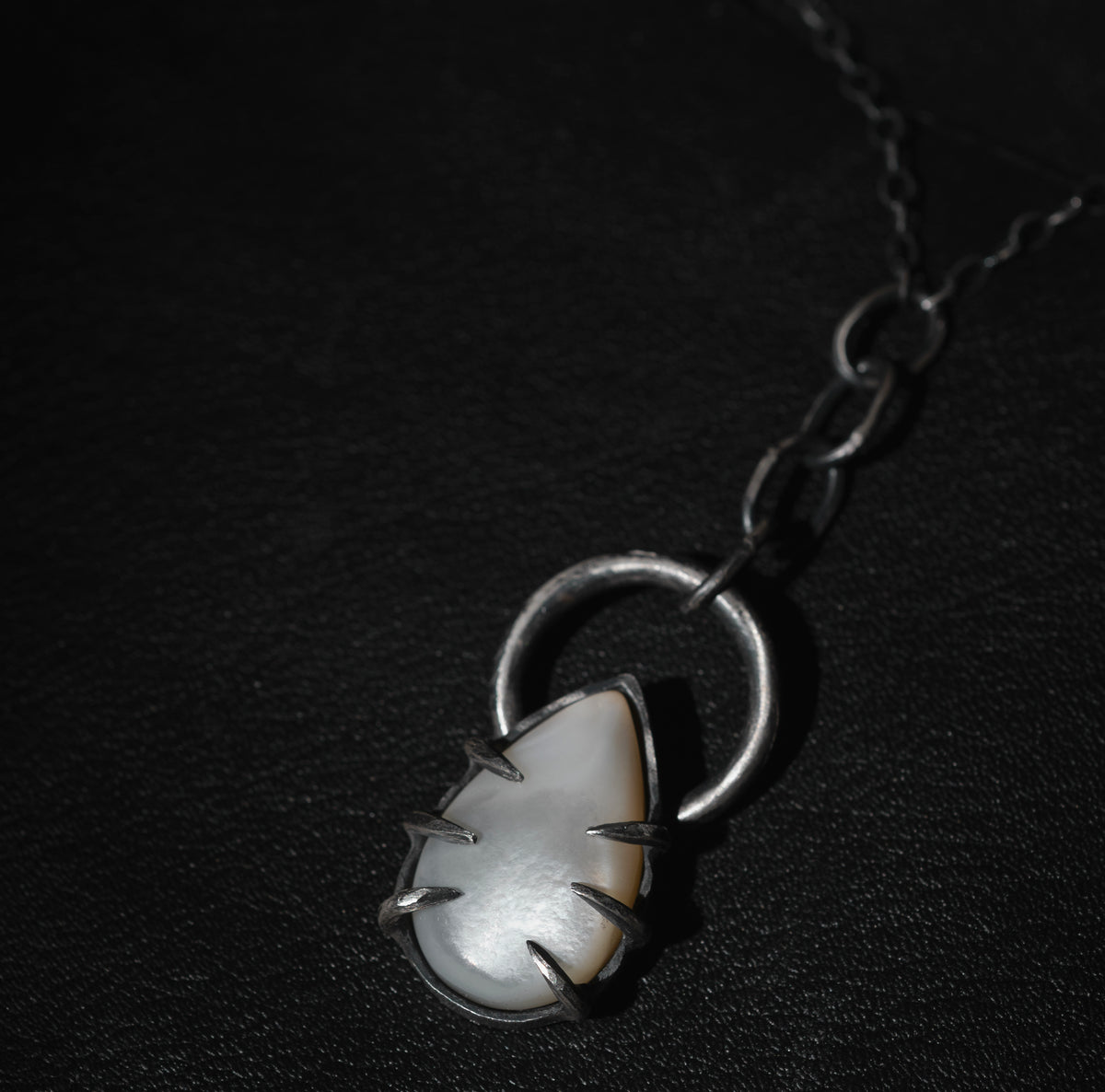 // Mother Of Pearl 3