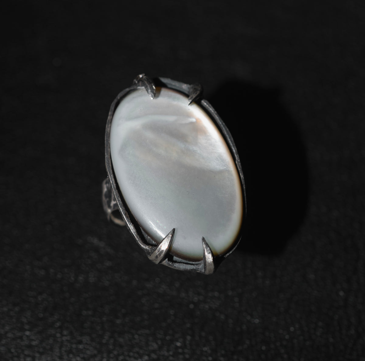 // Mother Of Pearl 2