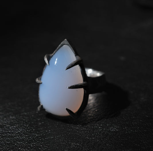 Crimewave Ring // Chalcedony