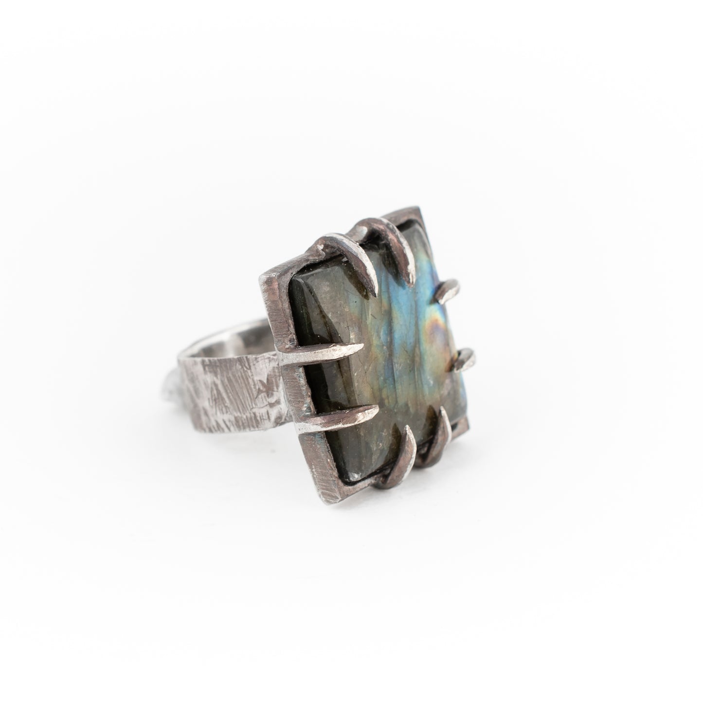 Soft Peaks Ring // Labradorite