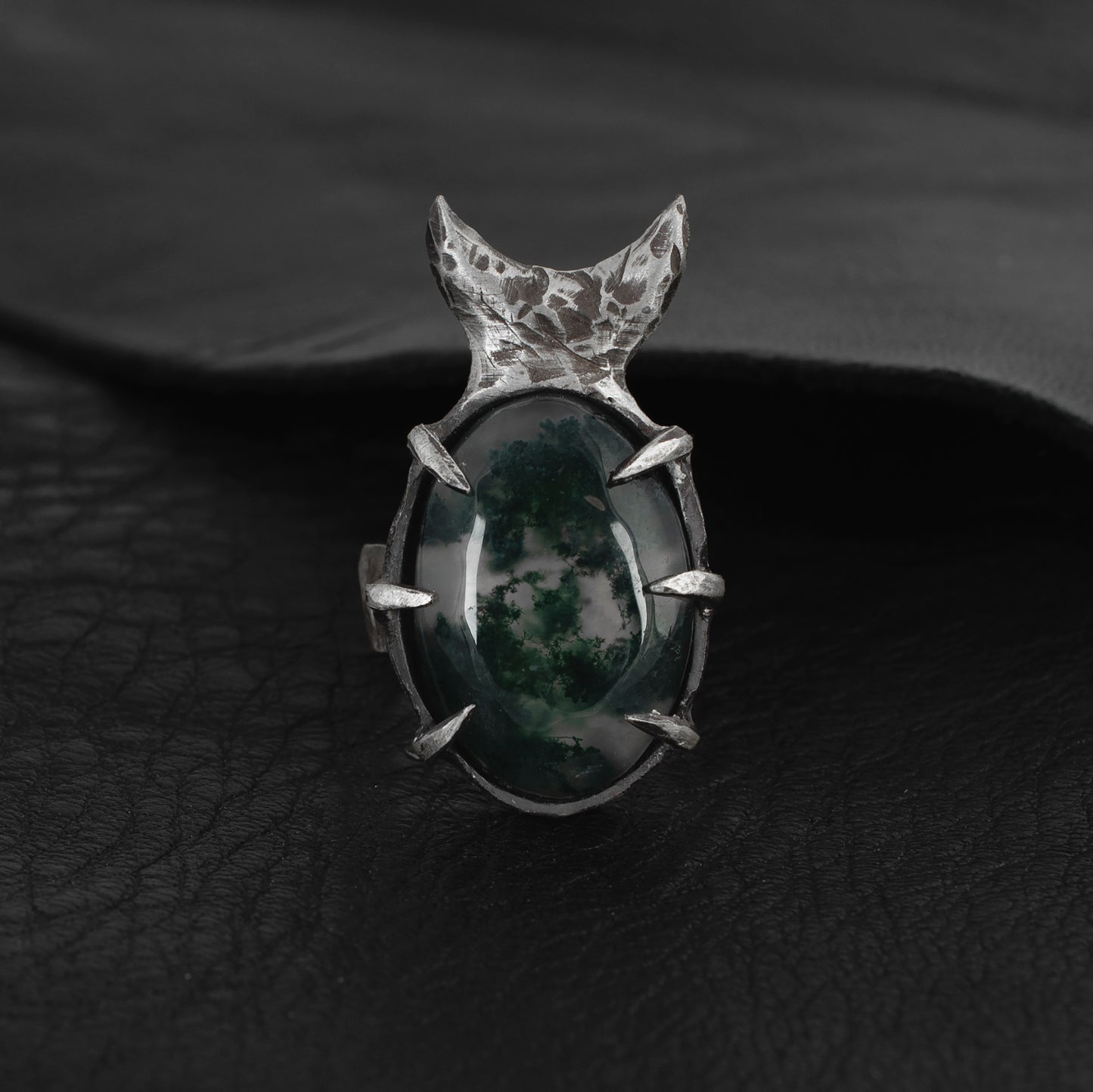 Tedium Ring // Moss Agate