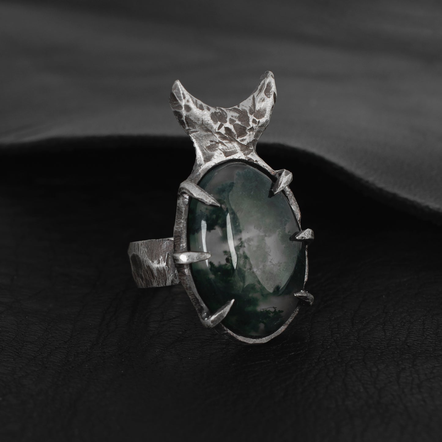 Tedium Ring // Moss Agate