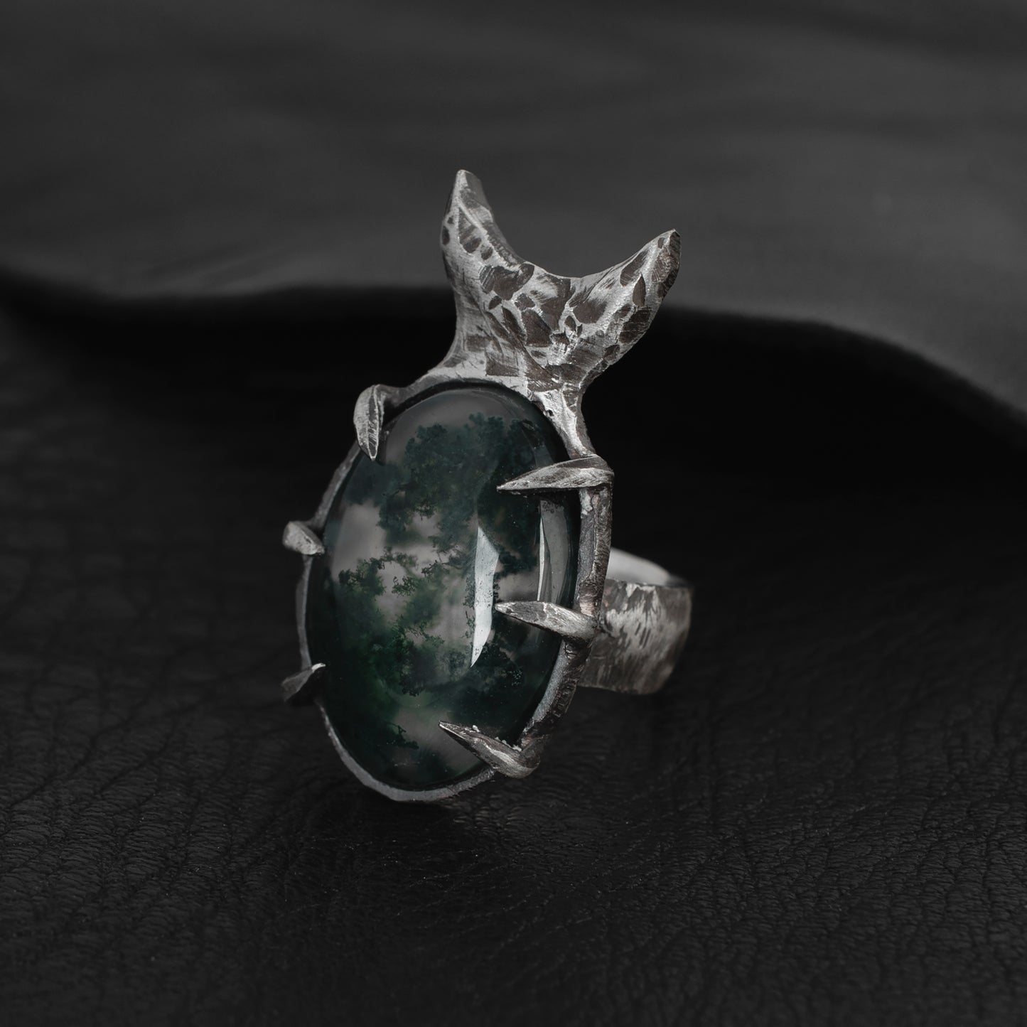 Tedium Ring // Moss Agate