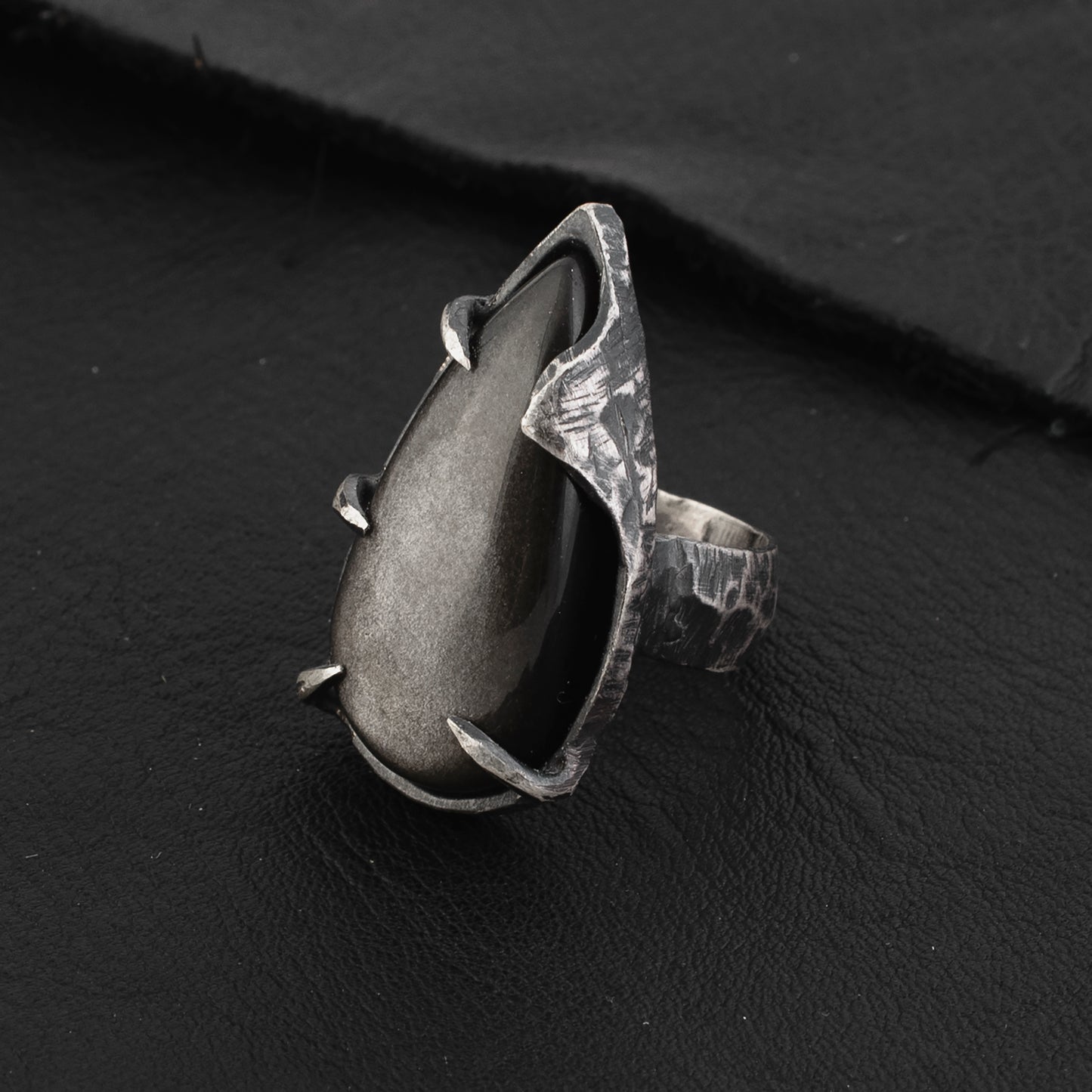 Terrorbird Ring // Obsidian
