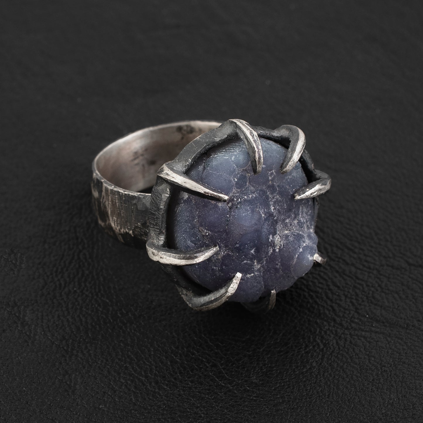 Disgrace Ring // Grape Agate